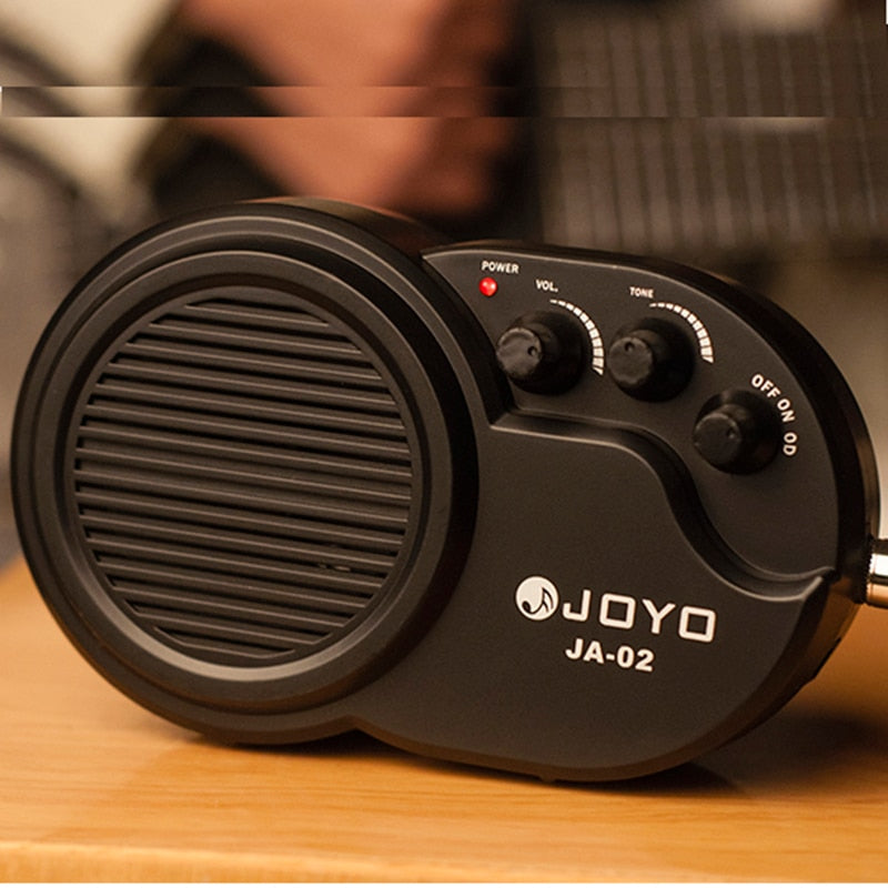 JA-01 Mini amplificador 9VDC para guitarra JOYO